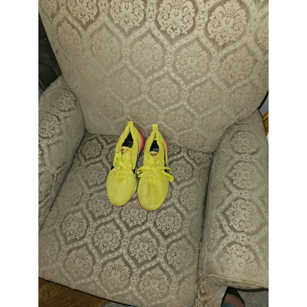 Nike Womens Yellow Rainbow Sneakers Size 10.5 Mesh Lace Up